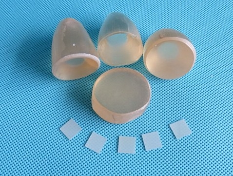 kopen 10X10mm Srtio3 Titanaat van het Substraat het Kleine Vierkante Strontium voor Optisch Glasvenster online vervaardiging