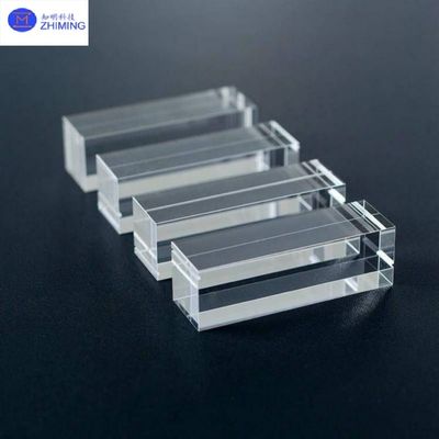 kopen Op maat gemaakte optische glasprisma van kwarts met UV-kwaliteit gesmolten silicium rechthoekig prisma online vervaardiging