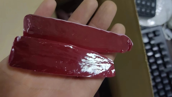 Laboratorium gemaakt KY Verneuil Ruby No.5 Half Boule Cr Dopped Gemstone Ruwe materiaal